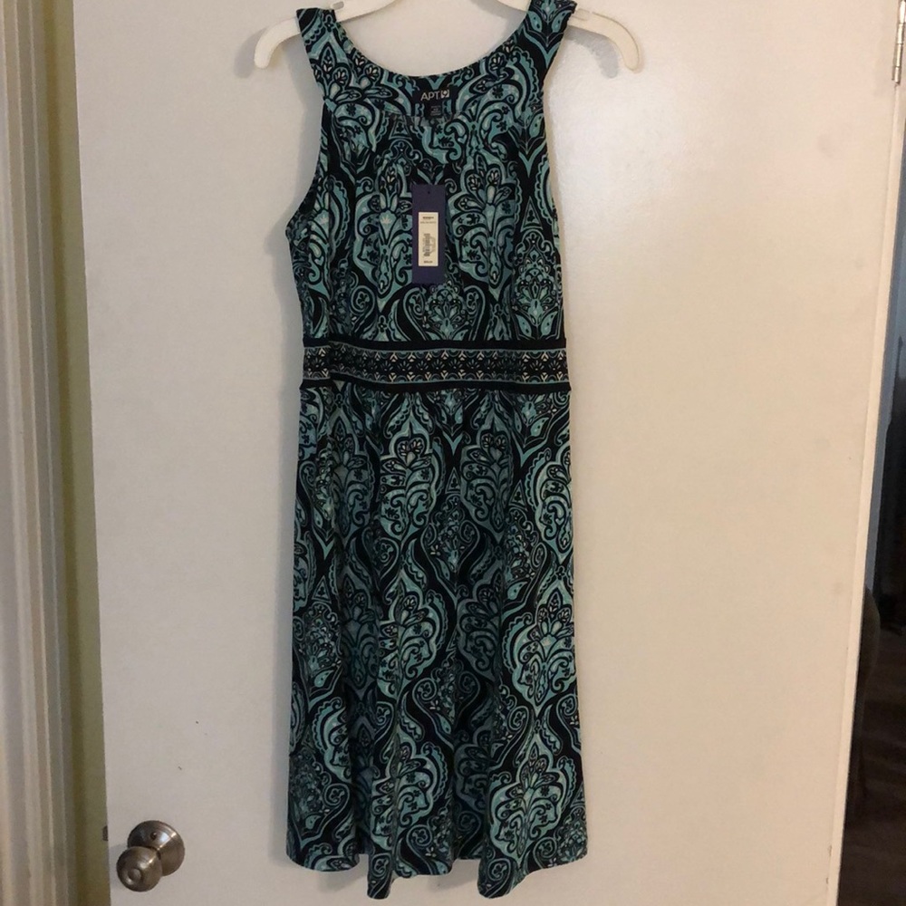 Sm petite summer dress by  Apt.9